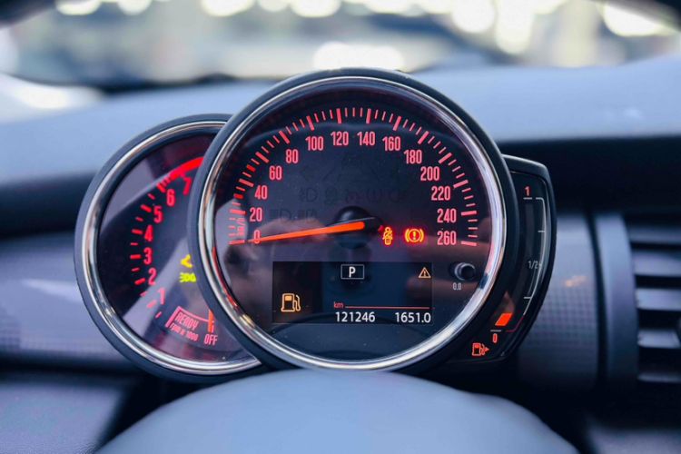 Used  MINI 2016 1.5T COOPER Avant-Garde
