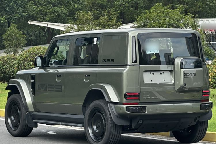 Used  V23 2025 401 Two-Wheel Drive Intelligent Driving Version