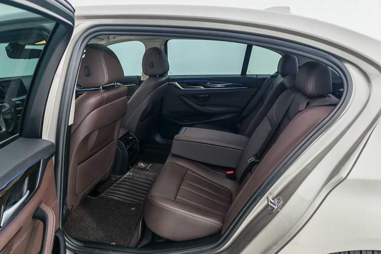 Used BMW 5 Series 2019 Facelifted 525Li Luxury Package
