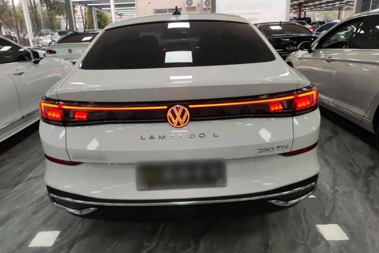 Used Volkswagen Lamando 2023 Lavida L 280TSI DSG Cool & Spicy Edition
