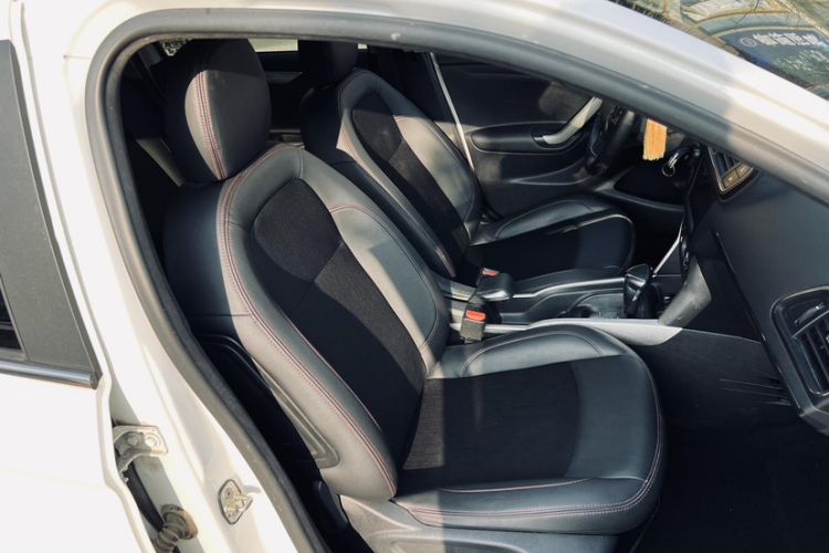 Used Citroen C3-XR 2015 1.6L Automatic Pioneer Model
