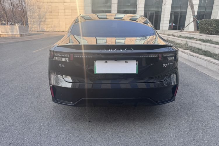 Used Lynk & Co 07 2024 EM-P 126 Long-Range Halo