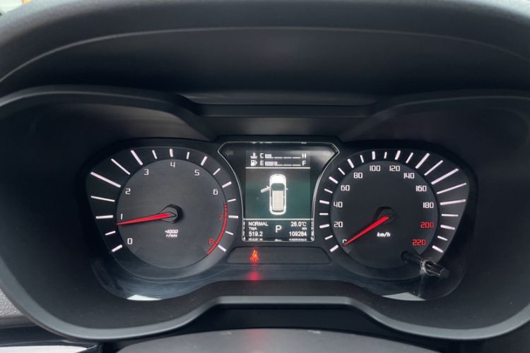 Used GAC Trumpchi GS4 2015 200T G-DCT Luxury Edition
