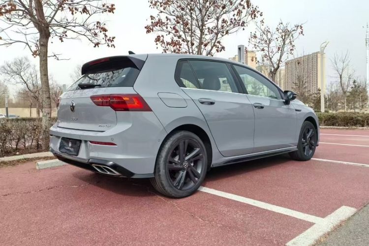 Used Volkswagen Golf 2023 Facelift 280TSI DSG R-Line Lite
