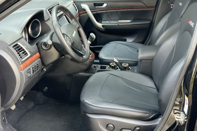 Used Haval H6 2017 Red-Label Sport Edition 1.5T Manual Two-Wheel Drive Elite Model
