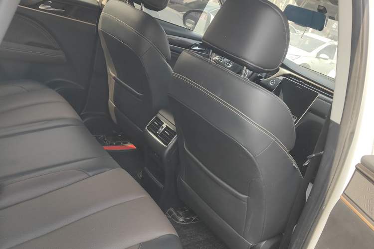 Used GAC Trumpchi GS4 2016 235T G-DCT Luxury Edition
