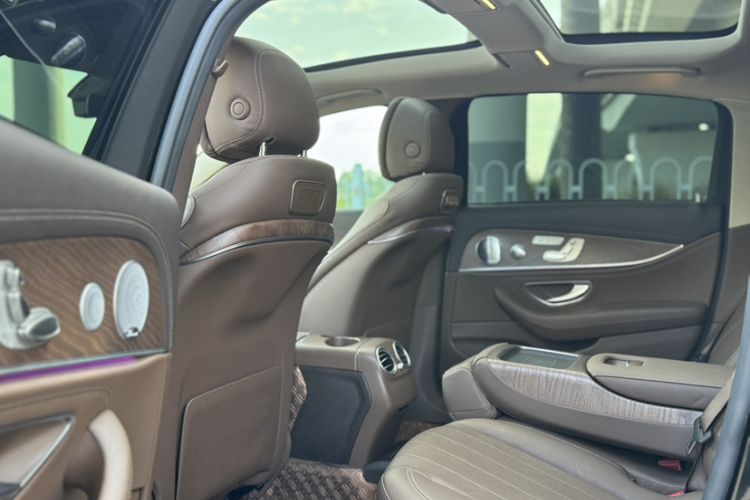 Used Mercedes-Benz E-Class 2020 E 300 L Luxury Model