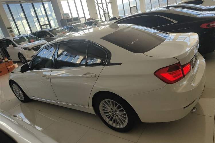 Used BMW 3 Series 2015 320Li Luxury Design Package Premium Edition
