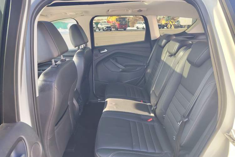 Used Ford Kuga 2015 2.0L GTDi Four-Wheel Drive Prestige Model