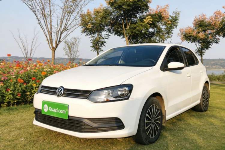 Used Volkswagen Polo 2016 1.4L Manual Fashion Model