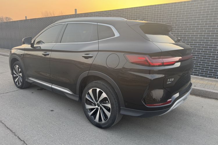 Used BYD Song PLUS New Energy 2025 DM-i Intelligent Driving 160KM Flagship Model