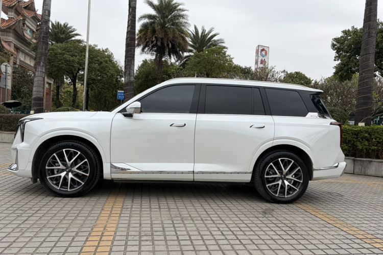 Used GAC Trumpchi GS8 2022 Double-Energy Series 2.0TM Two-Wheel Drive Prestige Edition (6 Seats)
