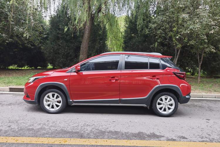 Used Toyota YARiS L 2020 X-Trail X 1.5L CVT Leading Edition
