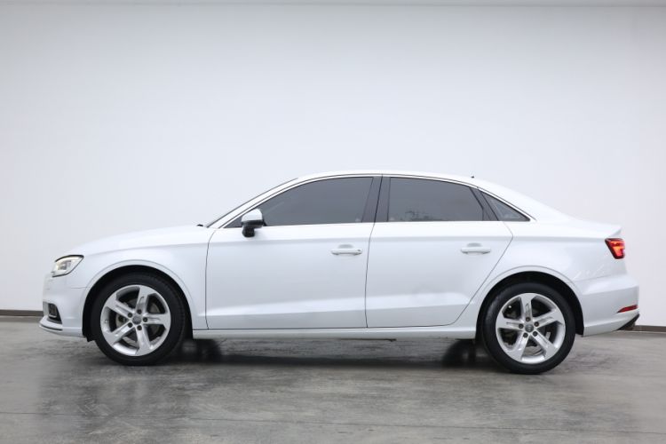 Used Audi A3 2020 Restyled Limousine 35 TFSI Ambition Version China VI
