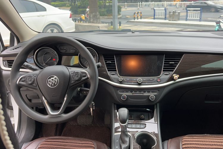 Used Buick Verano 2018 Sedan 20T Dual-Clutch Leading Model
