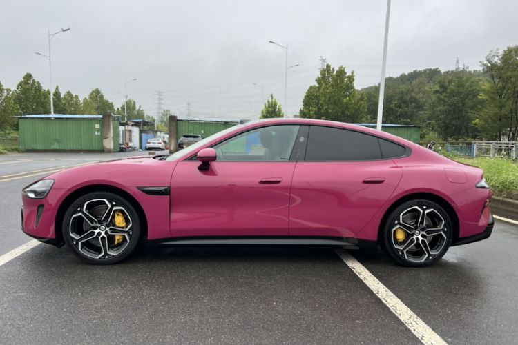 Used  SU7 2024 Rear-Drive Ultra-Long Range Advanced Pro-Level Intelligent Driving Version
