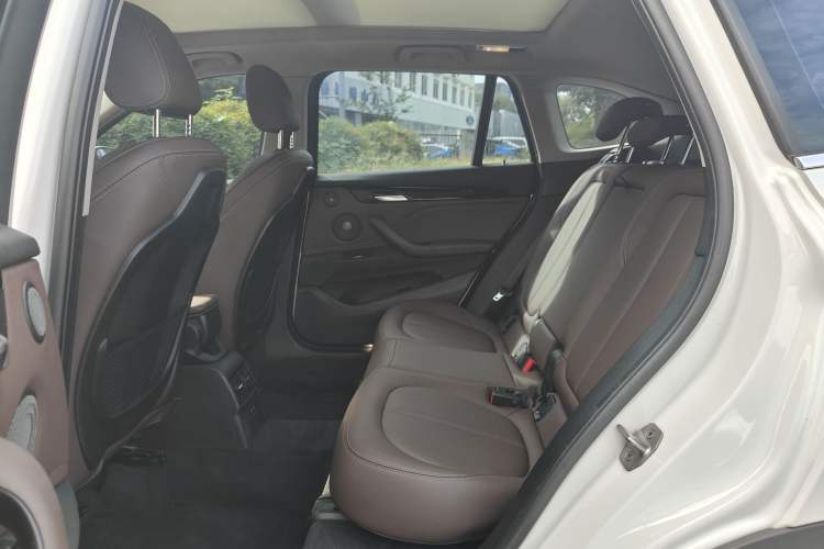 Used BMW X1 2020 sDrive25Li Leading Model