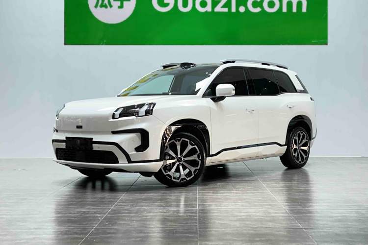 Used AION V 2024 Aion Tyrannosaurus 650 LiDAR Edition
