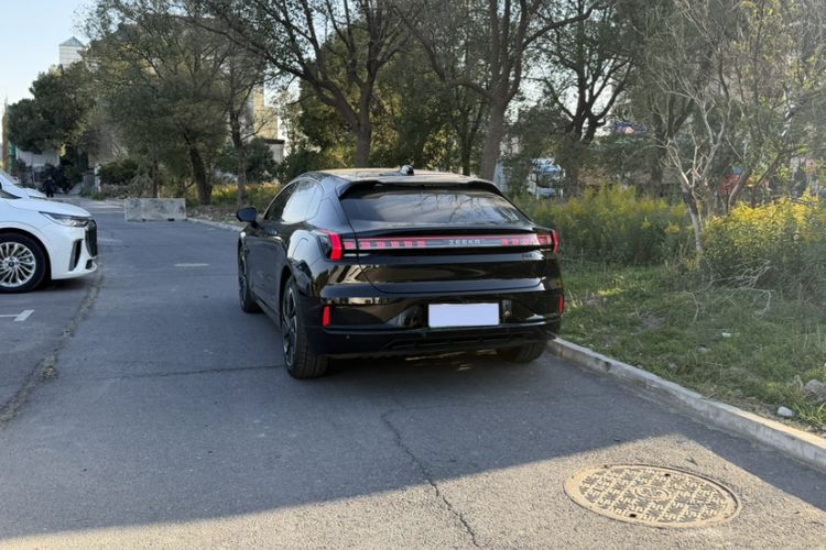 Used Zeekr 001 2023 YOU Edition 100 kWh
