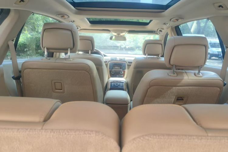 Used Mercedes-Benz R-Class 2011 R 300 L Luxury Model