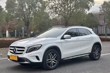 Used Mercedes-Benz GLA 2015 GLA 220 4MATIC Fashion Model