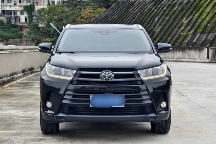 Used Toyota Highlander 2018 2.0T Four-Wheel Drive Luxury Version 7 Seats China VI Standard
