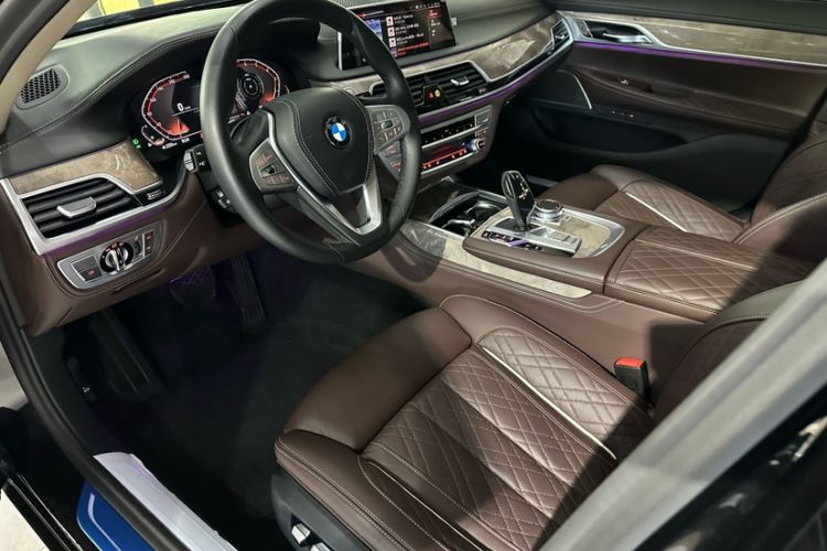 Used BMW 7 Series 2019 Restyled 740Li Leading Luxury Package
