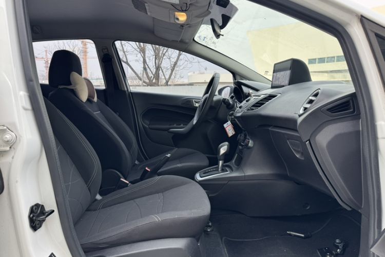 Used Ford Fiesta 2013 Hatchback 1.5L Automatic Fashion Edition