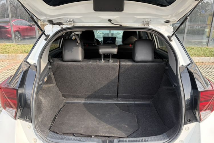 Used Toyota YARiS L Zhi Xian 2022 X-Trail 1.5L CVT Luxury PLUS Edition