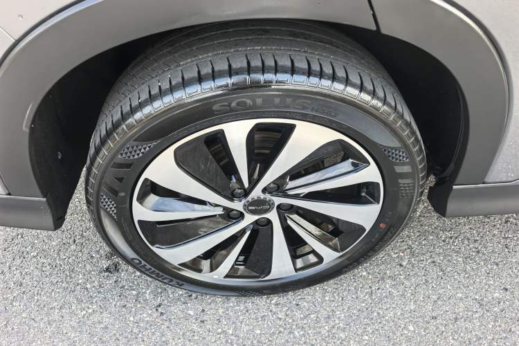 Used BYD Song PLUS New Energy 2023 Champion Edition DM-i 110KM Flagship Model