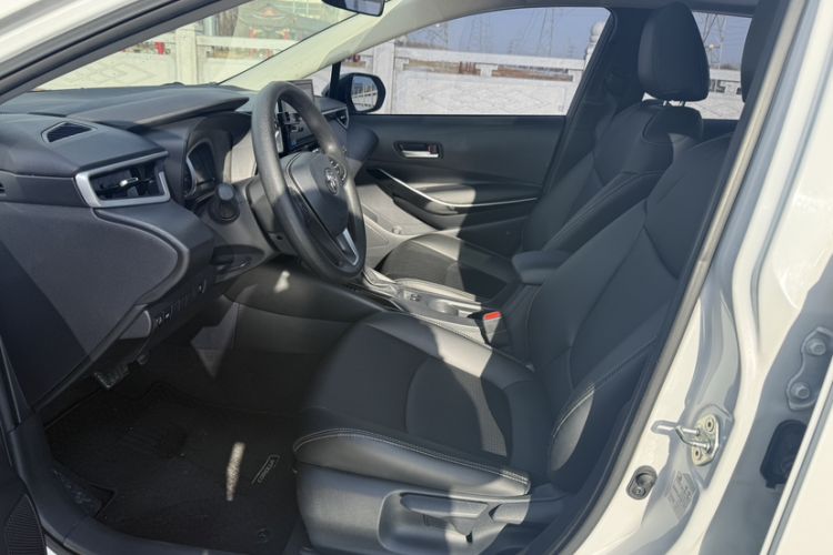 Used Toyota Corolla 2021 Dual-Motor 1.8L E-CVT Elite Edition