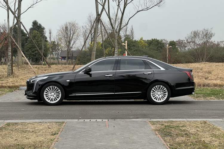 Used Cadillac CT6 2021 28T Luxury Version
