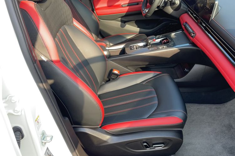 Used GAC Trumpchi EMPOW 2021 270T DCT J16 Version