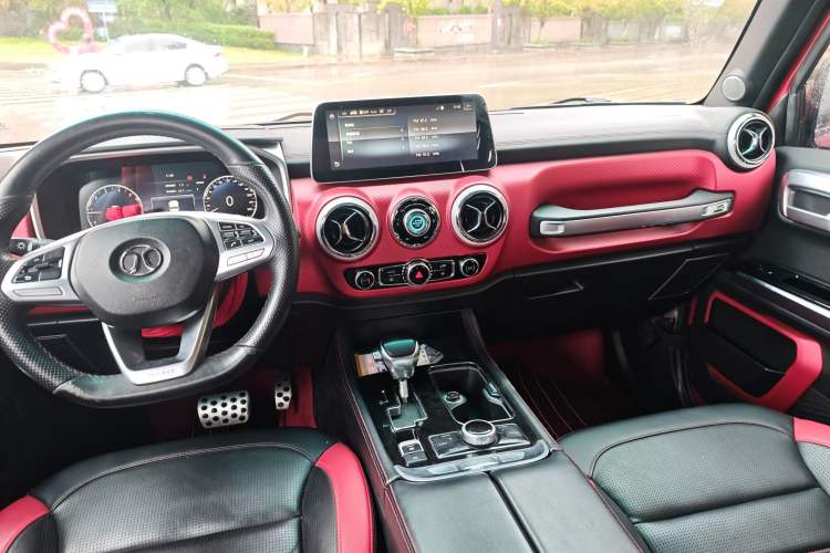 Used  BJ40 2018 PLUS 2.3T Automatic Four-Wheel Drive Premium Edition China V
