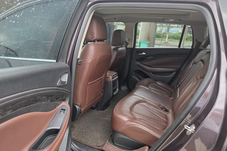 Used Buick Envision 2015 20T Two-Wheel-Drive Elite Model
