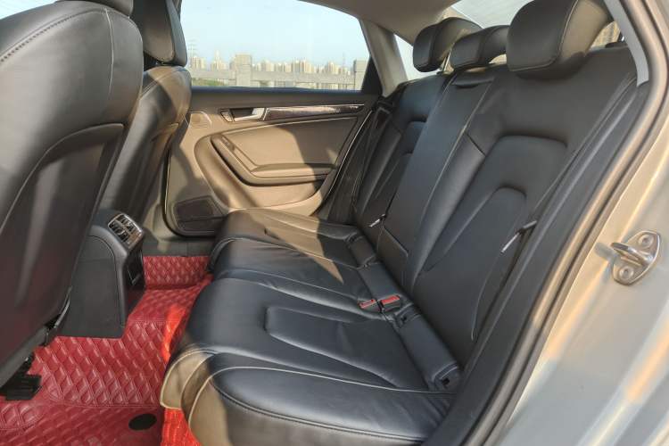 Used Audi A4L 2015 35 TFSI Automatic Comfort Model