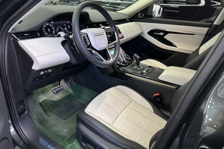 Used Land Rover Range Rover Evoque 2021 Range Rover Velar L 249PS R-Dynamic First Edition
