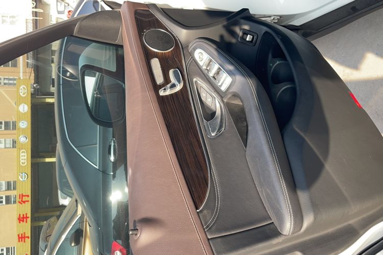 Used Mercedes-Benz GLC 2017 GLC 260 4MATIC Dynamic Edition
