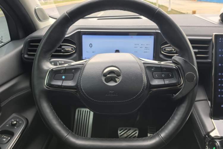 Used Nio ES8 2020 415 km Range 7-Seater Version