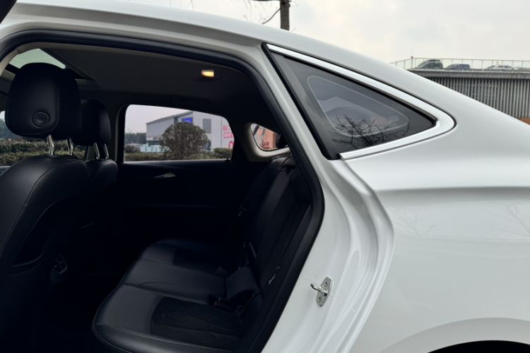 Used Buick Verano 2018 Sedan 20T Dual-Clutch Elite Model