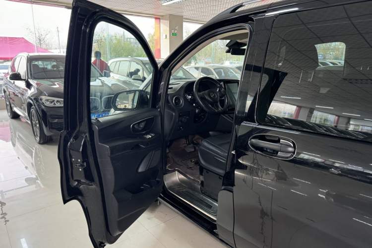 Used Mercedes-Benz Vito 2018 2.0T Business Version China V Emission Standard