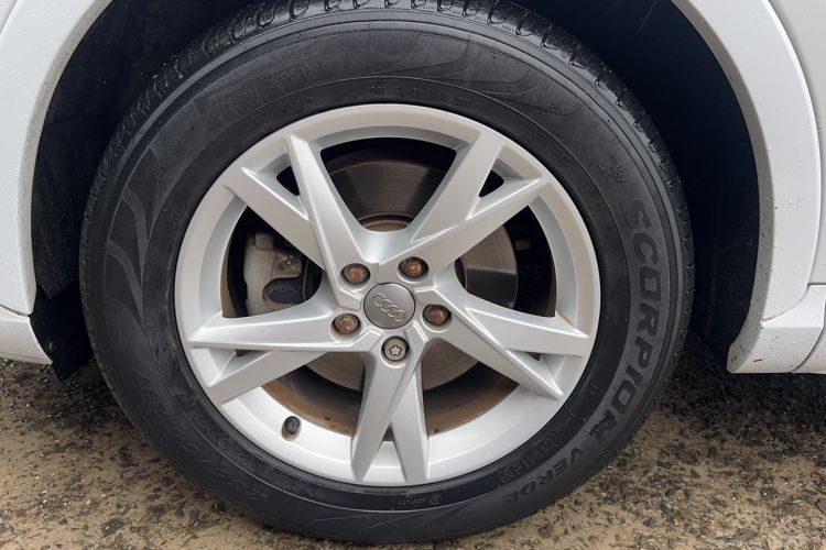 Used Audi Q3 2017 30 TFSI Fashion Model
