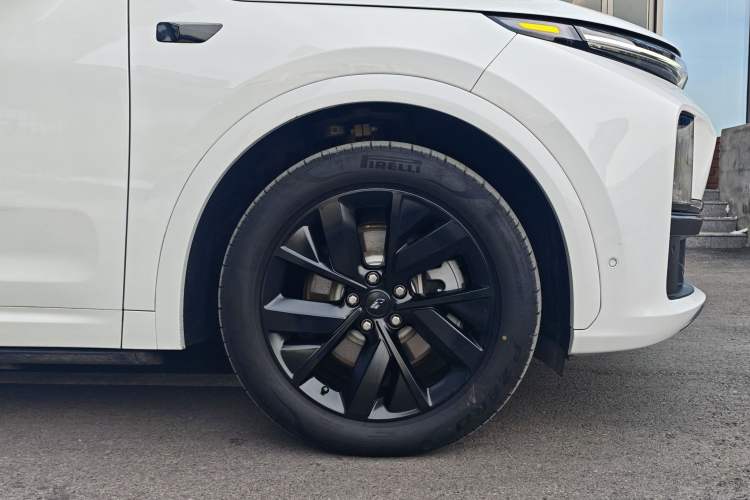 Used Li Auto L7 2023 Pro Model
