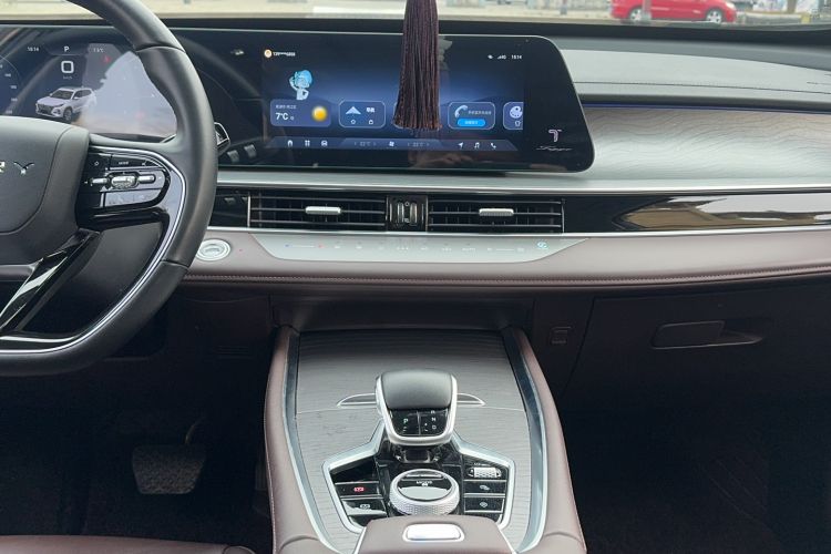 Used Chery Tiggo 8 PRO 2024 Champion Edition 390T Two-Wheel Drive Peak Version 5 Seats
