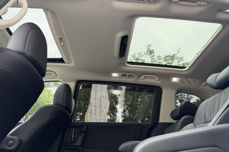 Used Honda Odyssey 2019 2.0L Rui-Zunxiang Edition
