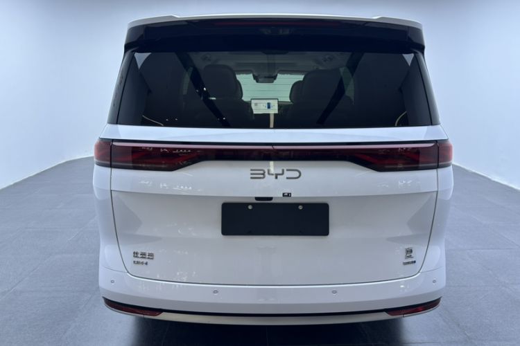 Used BYD Xia 2025 DM-i 1.5T 180km Beyond Edition
