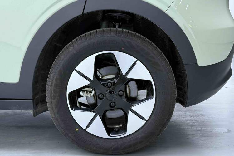 Used  Geome 2025 UP 410km Exploration+ Edition
