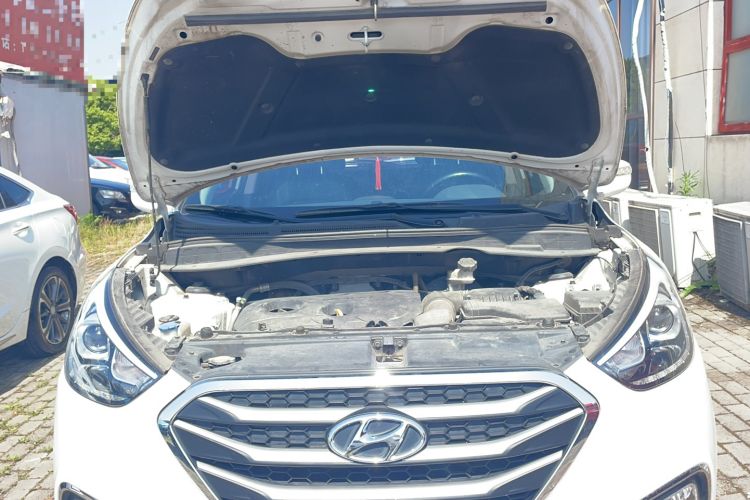 Used Hyundai ix35 2015 2.0L Automatic 2WD Smart Version China V Standard