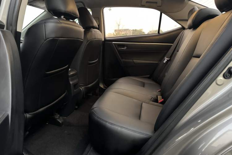 Used Toyota Corolla 2017 Revised Version 1.2T S-CVT GL
