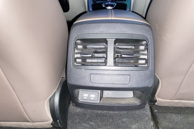 Used BYD Qin PLUS 2024 HONOR Edition DM-i 55KM Leading Model
